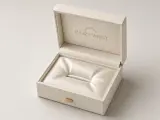 Bracelet Boxes — opened or functional construction